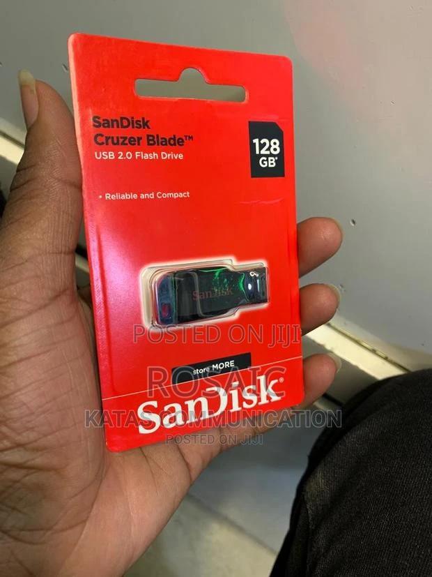 128gb Sandisk Flash Drive
