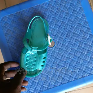 #6 Children Crocks