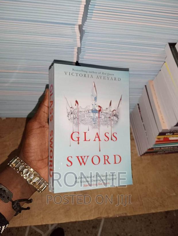 Glass Sword Book by Victoria Aveyard