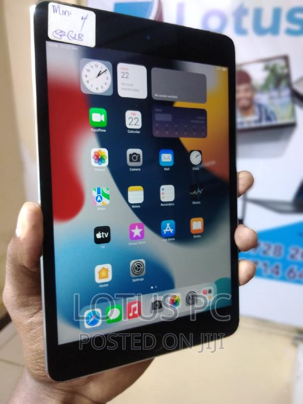 Apple iPad mini 4 32 GB Gray - thumbnail 2