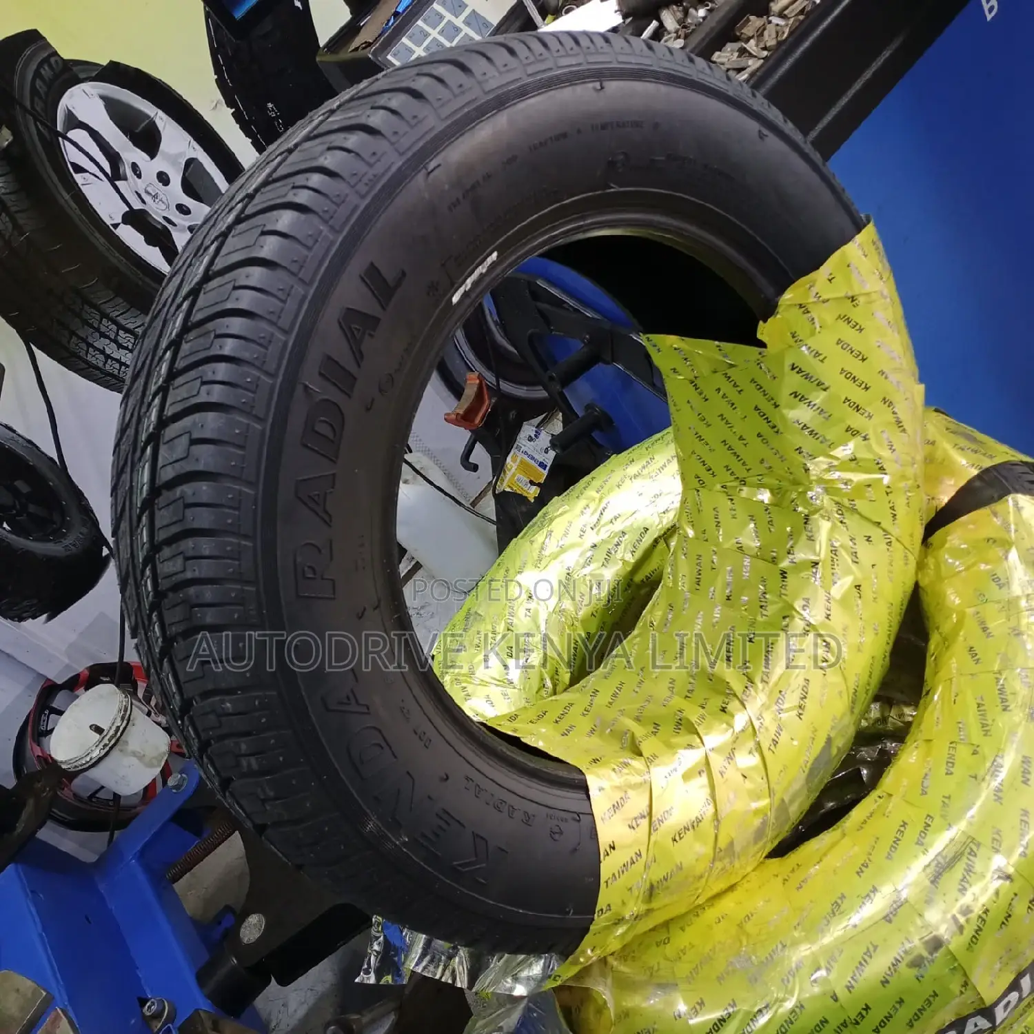 205/65r15 Kenda Tyre