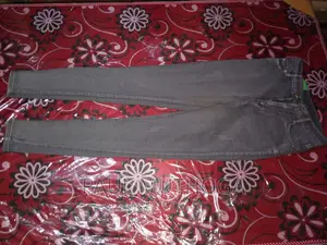 #9 Women's Jeans