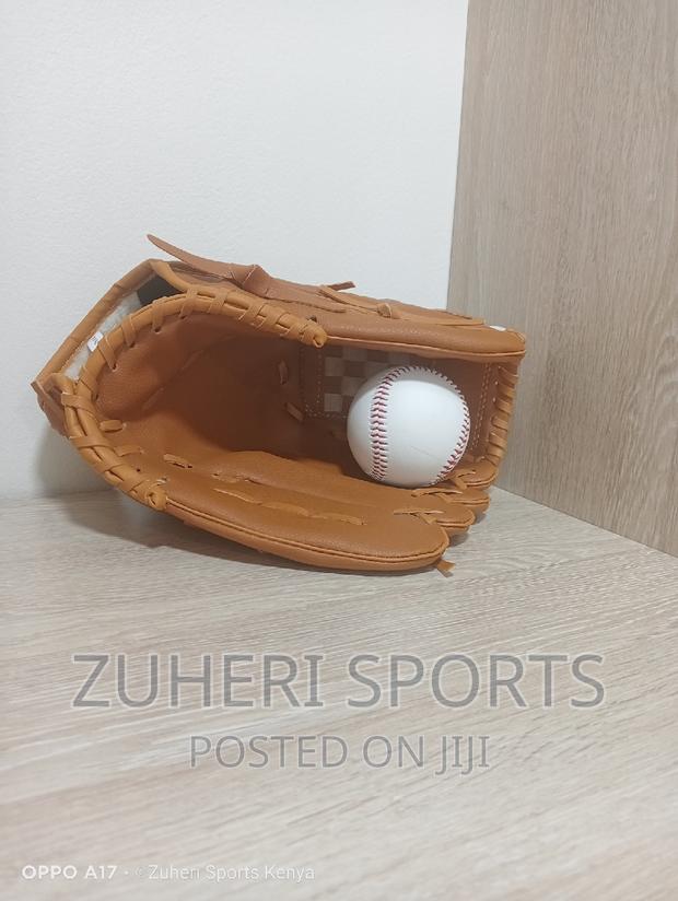 Professional Baseball Gloves/ Premium Quality - thumbnail 2