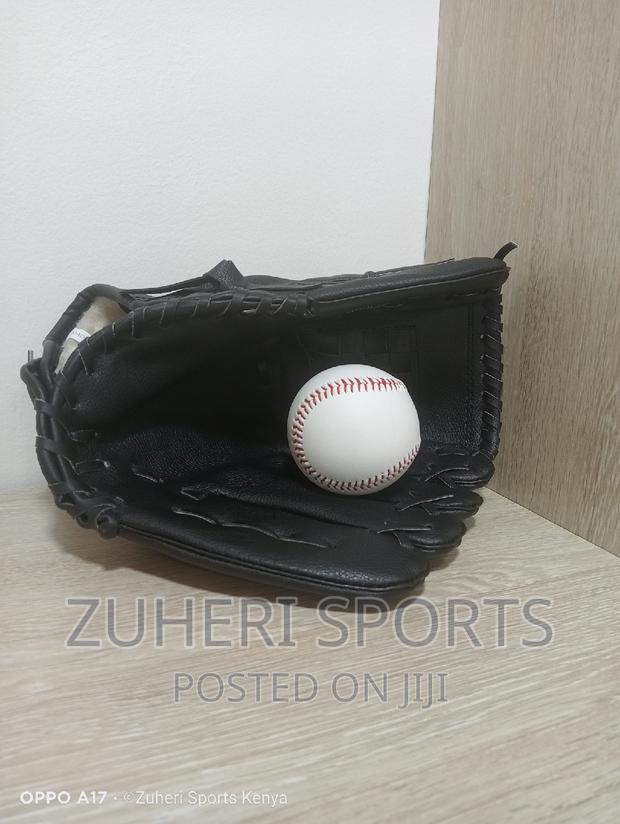 Baseball Glove/Black/Premium Quality Leather/Pro Standard - main view