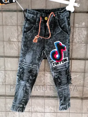 #25 Children Jeans