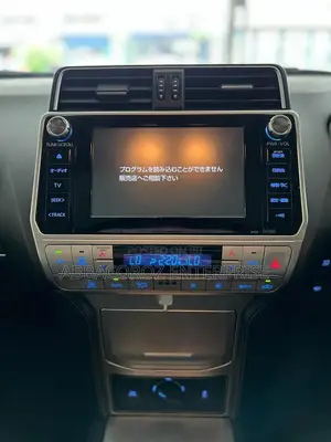 Toyota Land Cruiser Prado 2.7 2017 Pearl