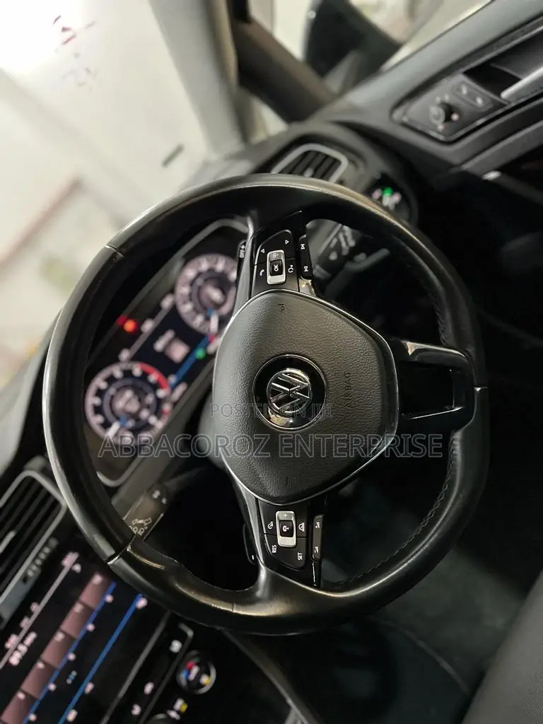 Volkswagen Golf 2017 Black