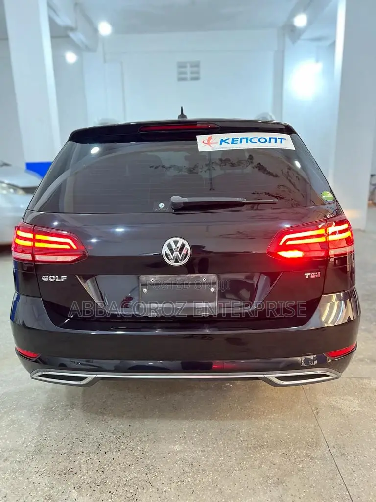 Volkswagen Golf 2017 Black