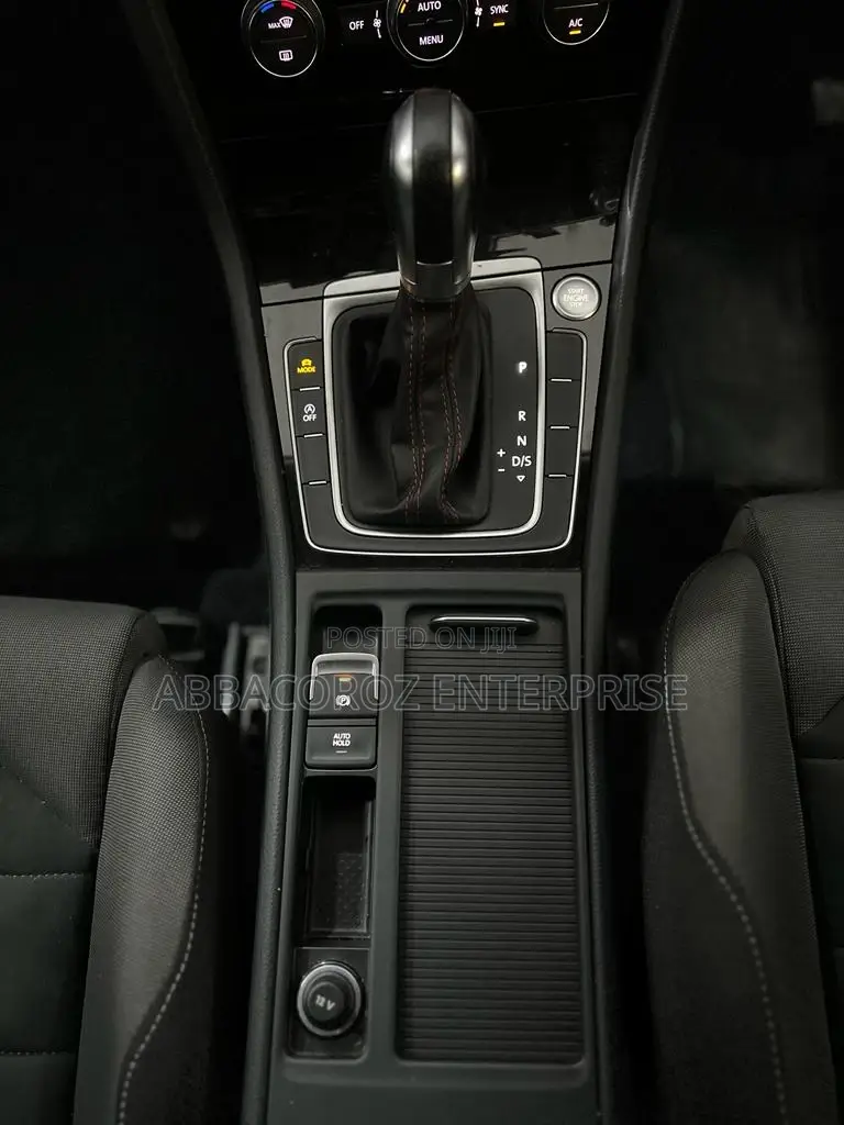 Volkswagen Golf 2017 Black