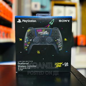 Lebron James PS5 Dualsense Controller Limited Edition - thumbnail 2