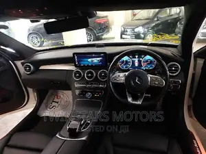 Mercedes-Benz C200 2018 White