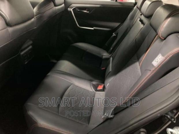 Toyota RAV4 2019 Black - thumbnail 8