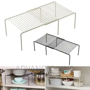 Retractable Shelf/Shelf Raiser