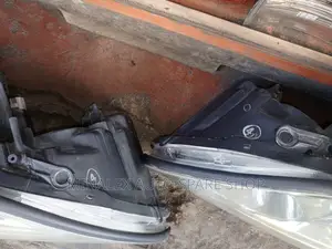 Toyota Harrier Number 4 Zenon Headlights