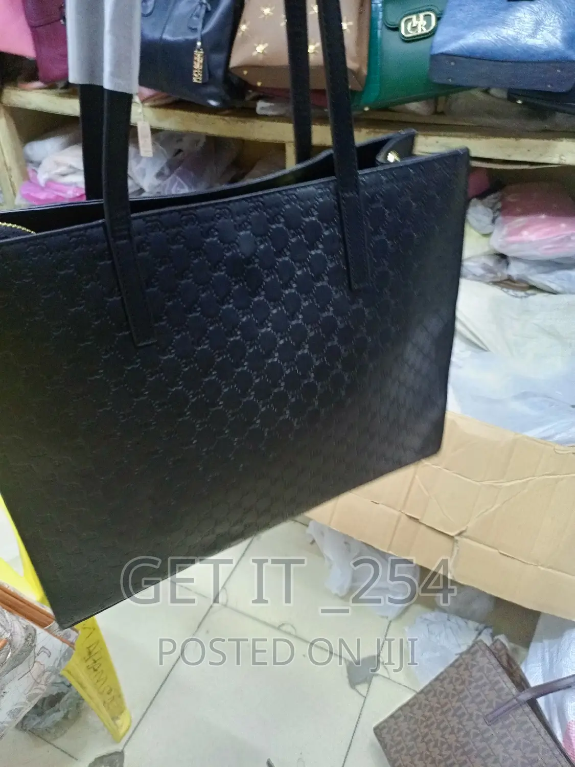 Ladiesclassy Spacious Bags 