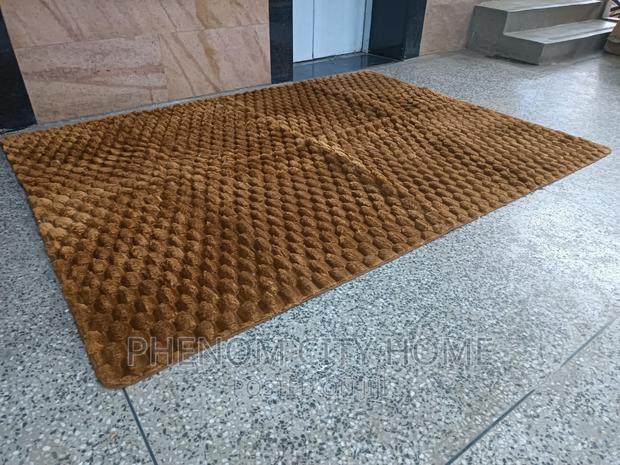Woolen Carpets Available