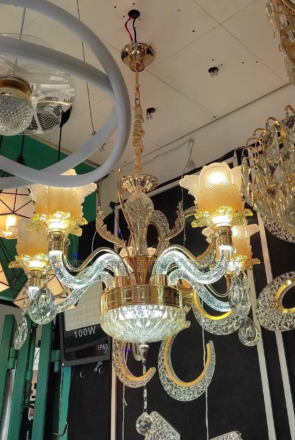 Chandaliers