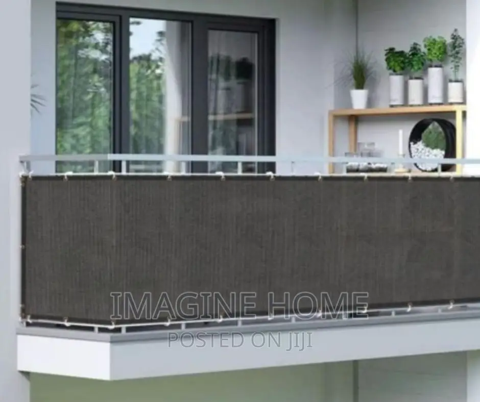 Balcony Privacy Shield