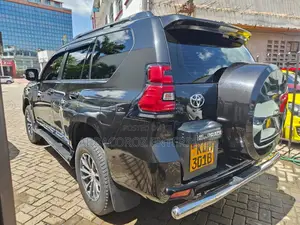 Toyota Land Cruiser Prado 3.0 D-4D (190 Hp) 7 seats 2015 Matt Black