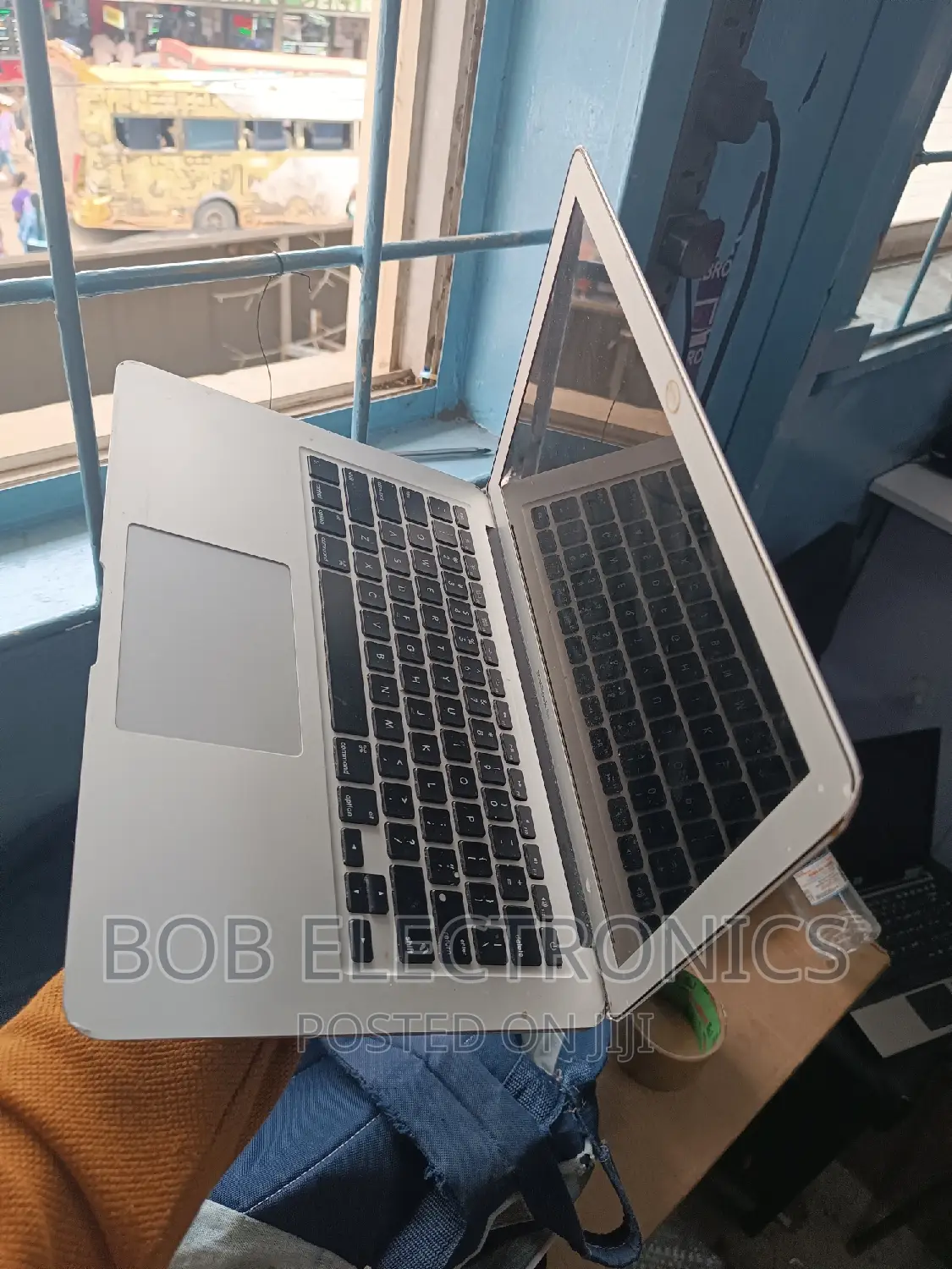 Laptop Apple MacBook 2012 4GB Intel Core I5 SSD 128GB