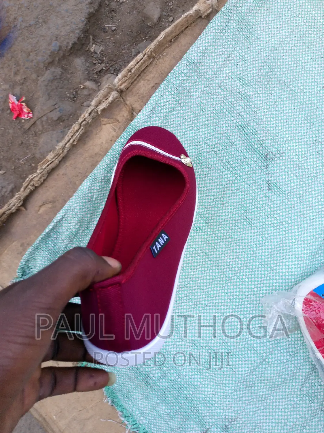 27# Canvas Shoes