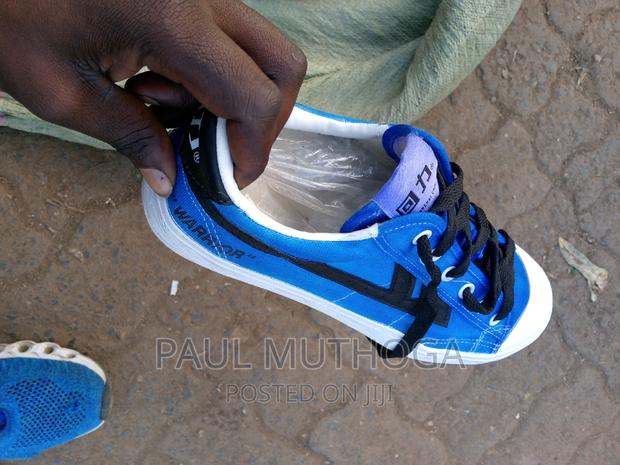 32# Canvas Shoes - thumbnail 2