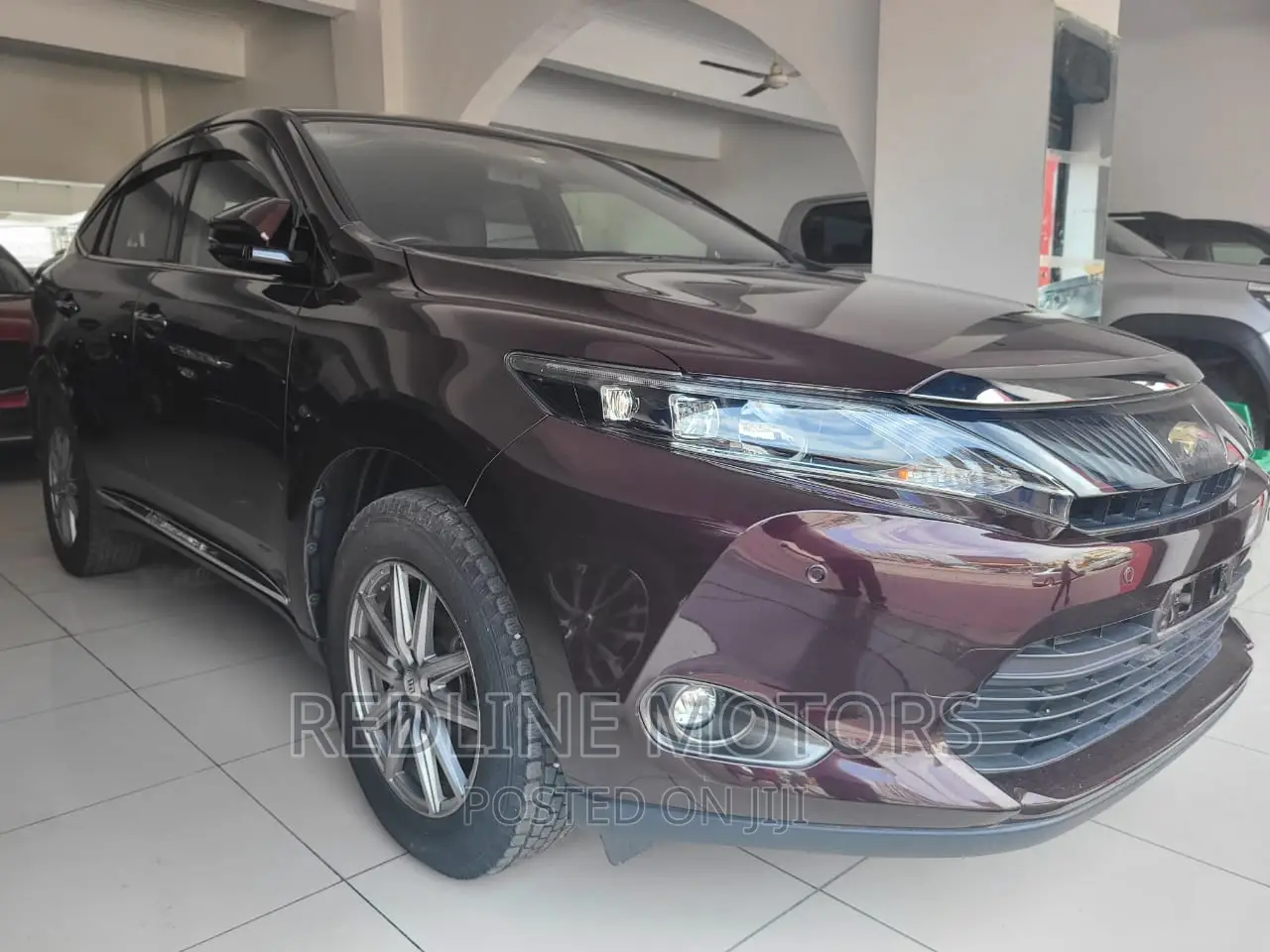 Toyota Harrier 2.0 2017 Purple