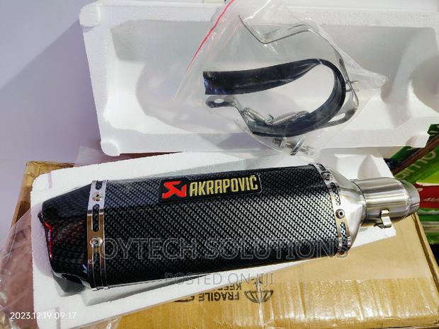 Universal Motorcycle Exhaust Muffler Akrapovic System