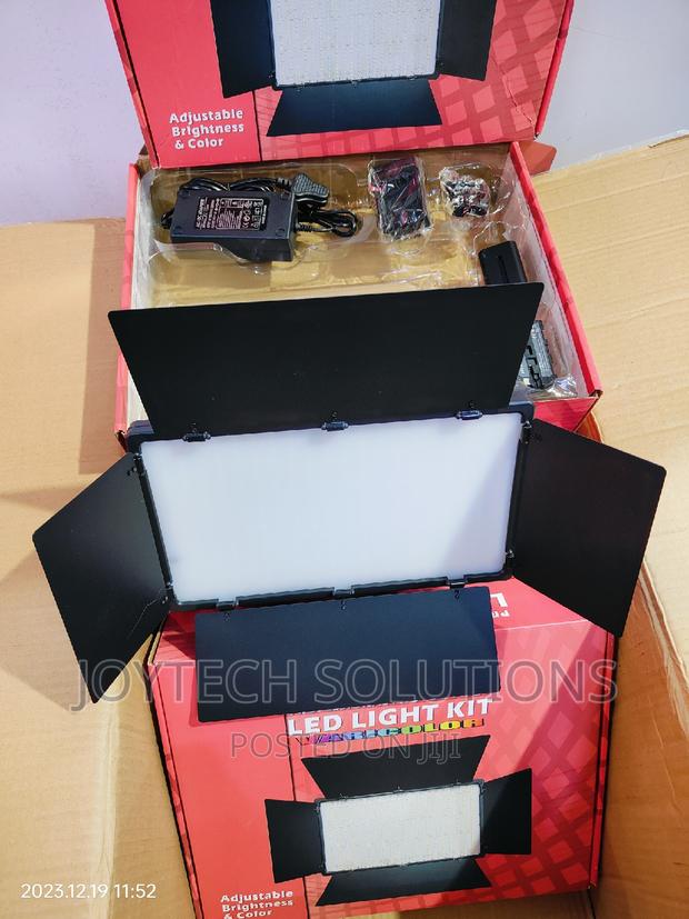 New Photography Led UC 800+ RGB With Tripod Stand