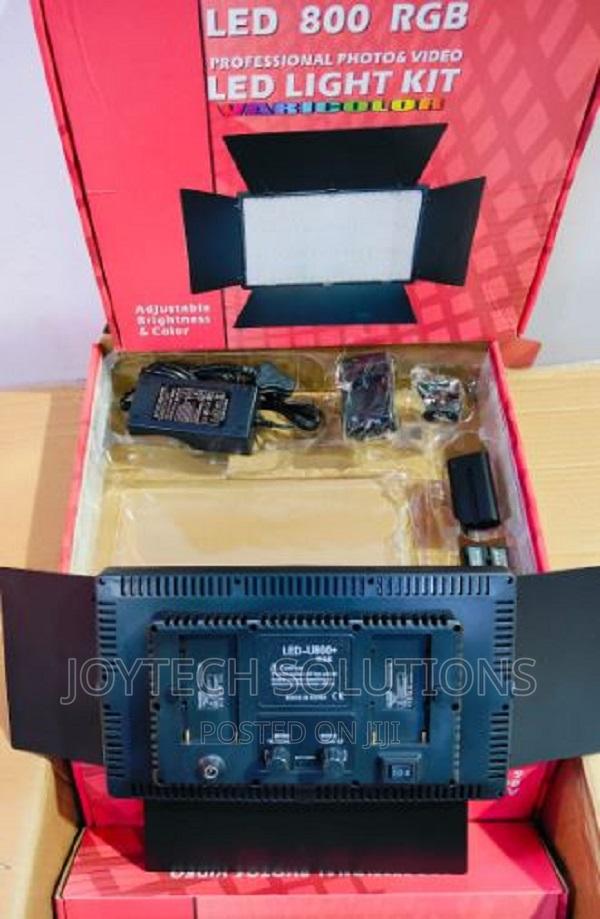 Universal Professional Photo and Video RGB LED UC 800+