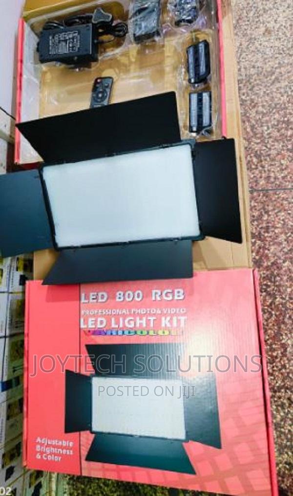 Video Light PRO LED 800with 2battery,Charger and Adapter - main view