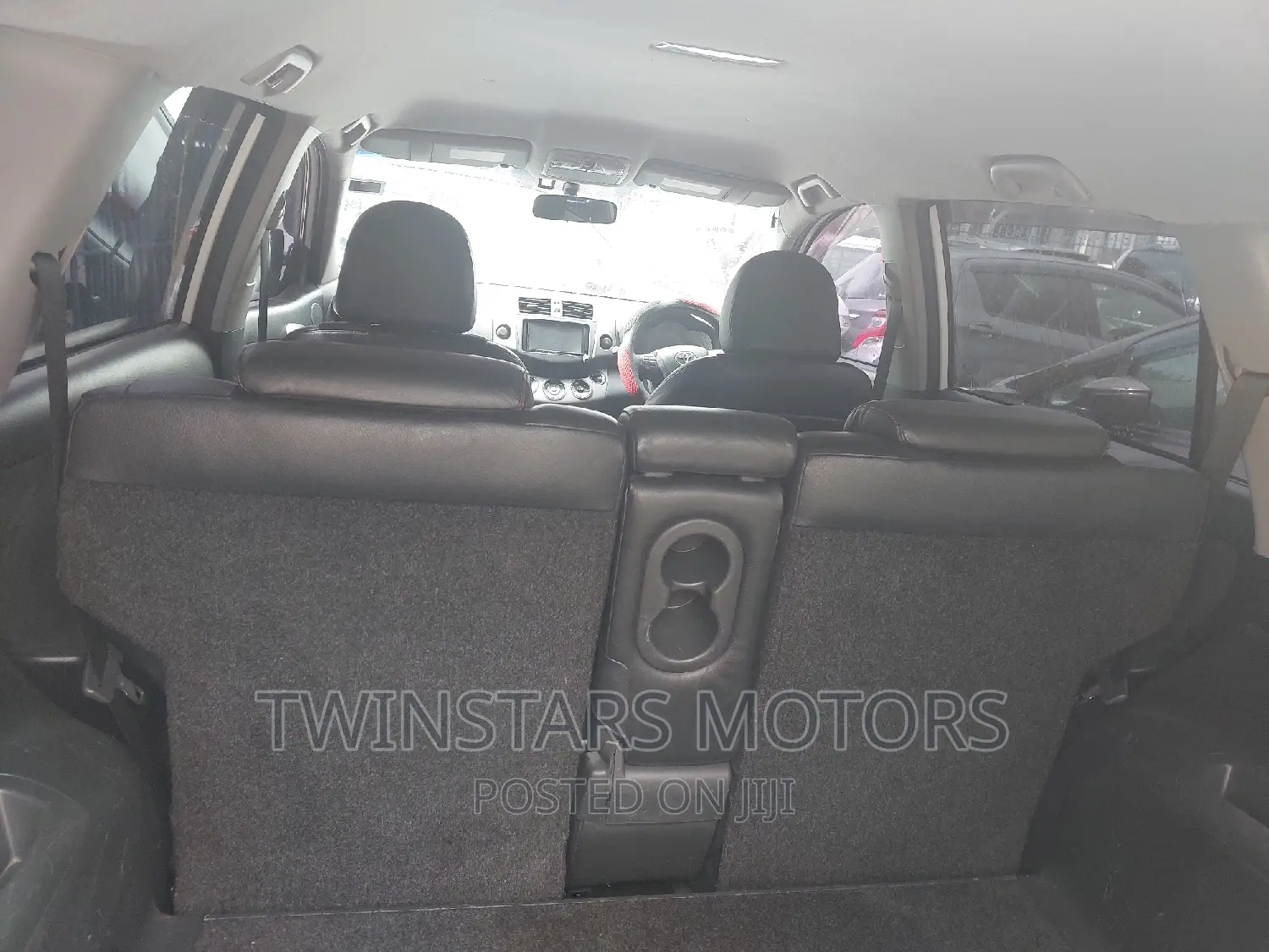 Toyota Vanguard 2013 Pearl