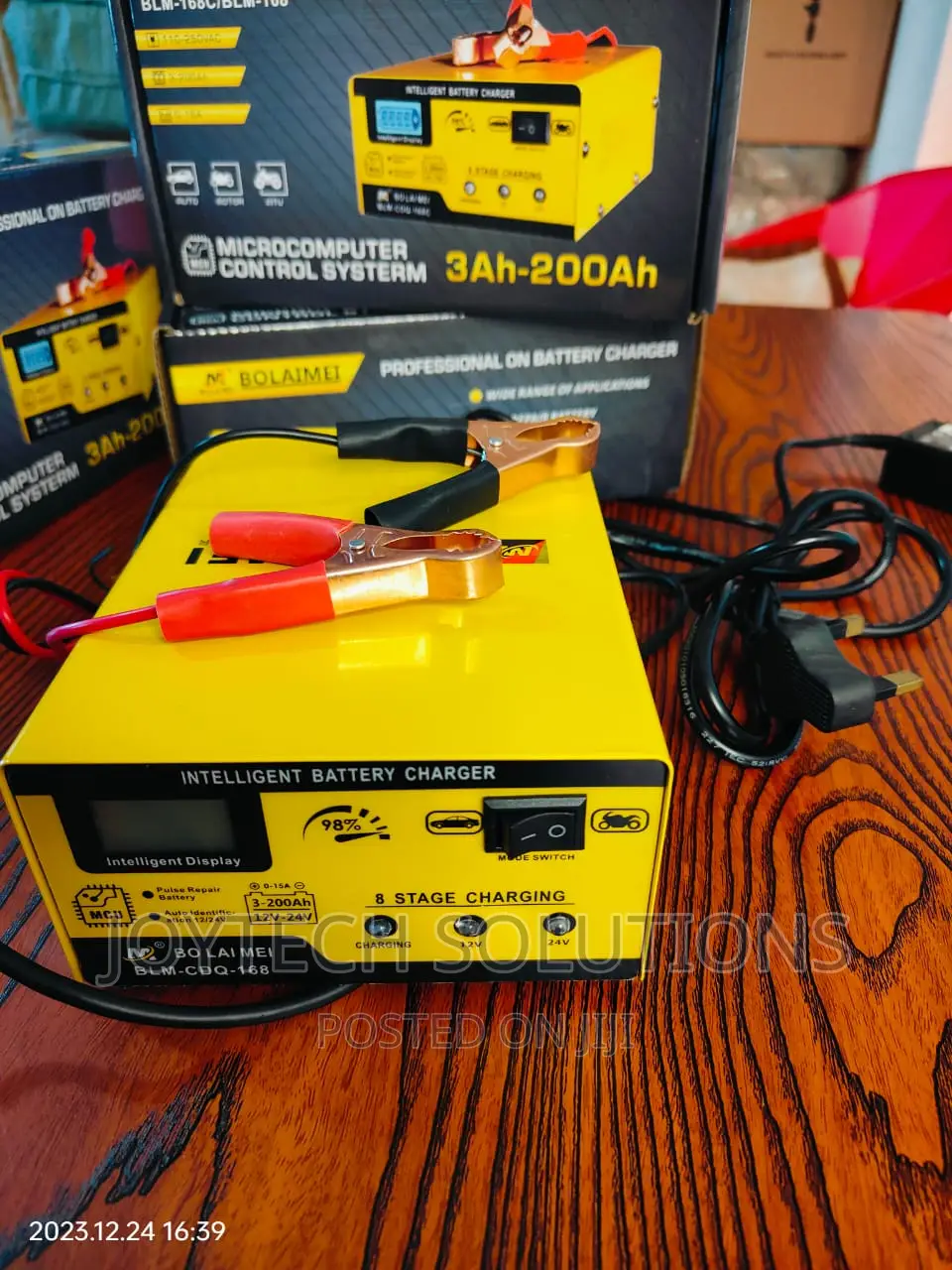 Smart Battery Charger 12/24v