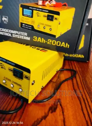 Boost Electric Car 200ah Dc 12v/24 10a Battery Charger