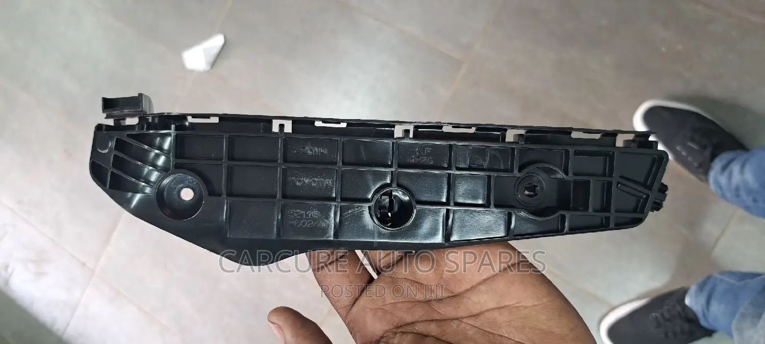 Prado 150 Bumper Retainers