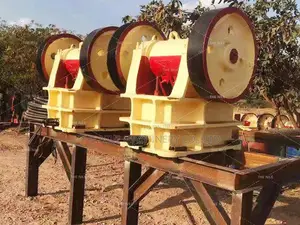 Hot Sales Jaw Crusher Machine With Vibrating Feeder