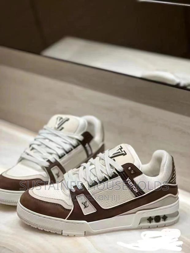Louis Vuitton Sizes 40-44 - thumbnail 7