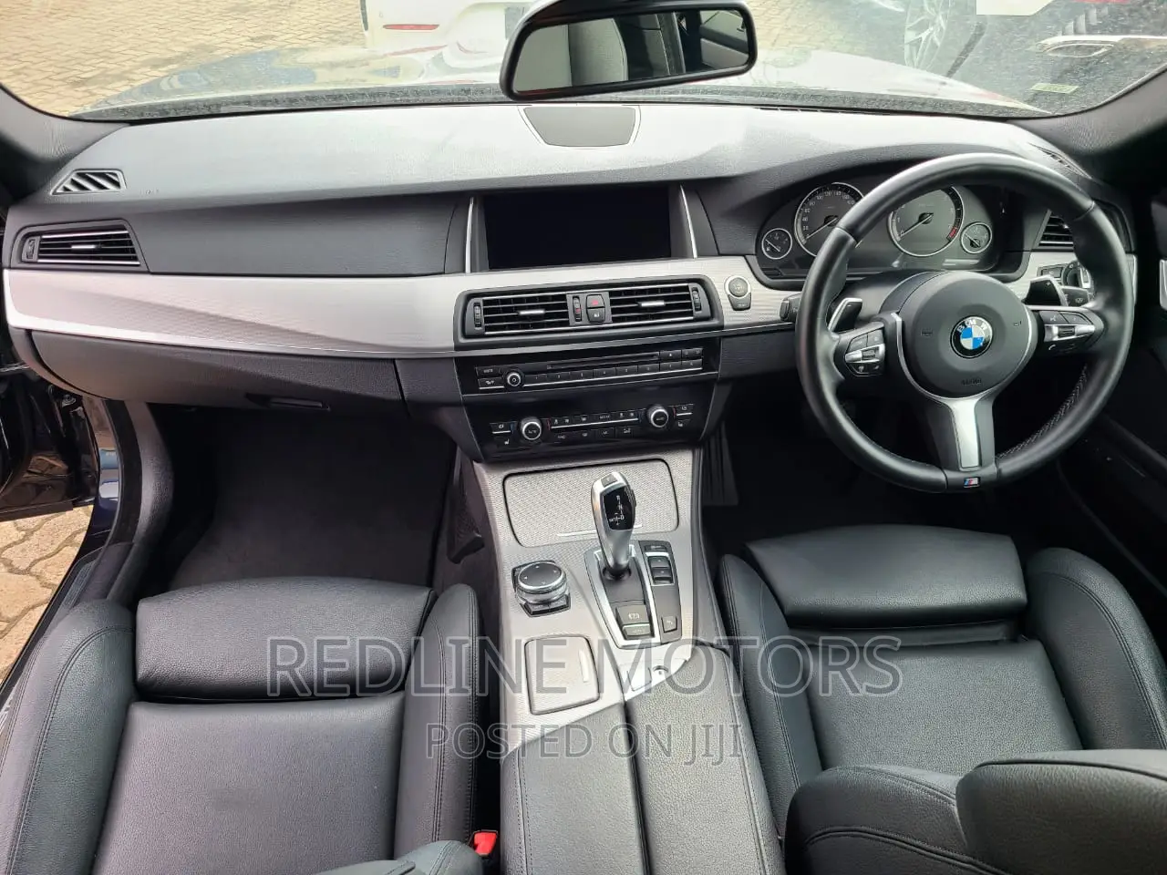 BMW 523i 2016 Black