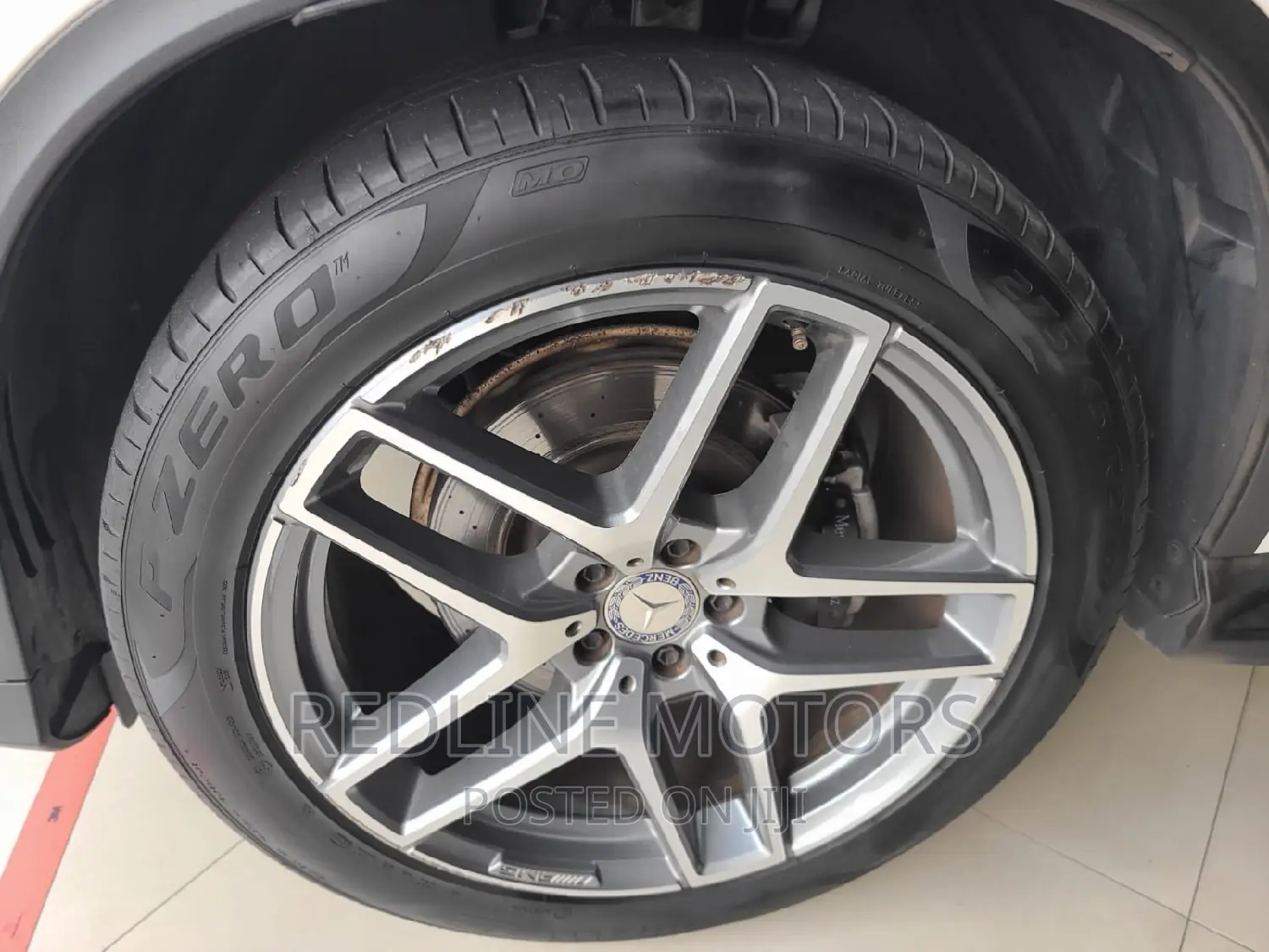 Mercedes-Benz GLE-Class GLE 350d 4MATIC 2016 Pearl