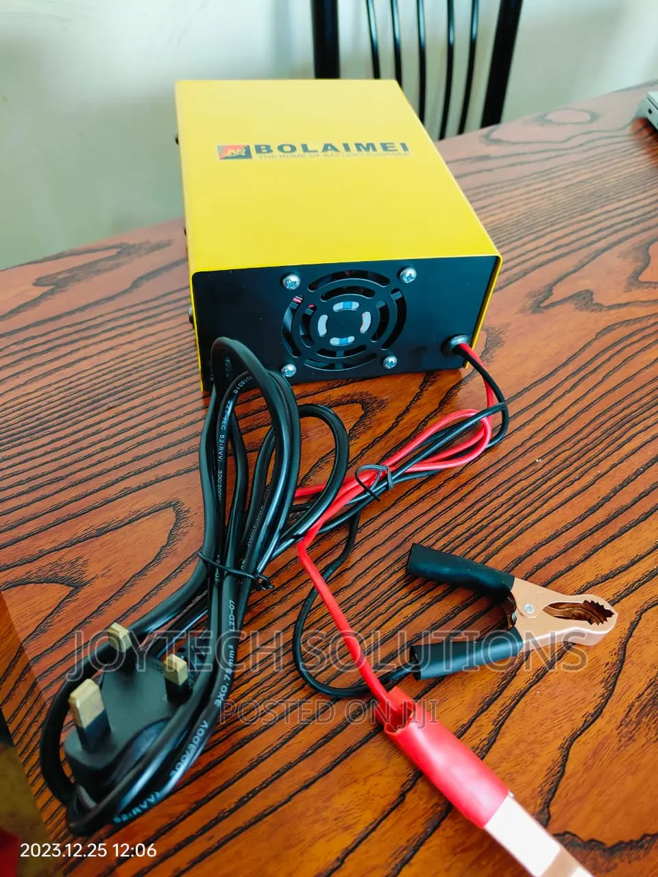 Microcomputer Battery Charnger