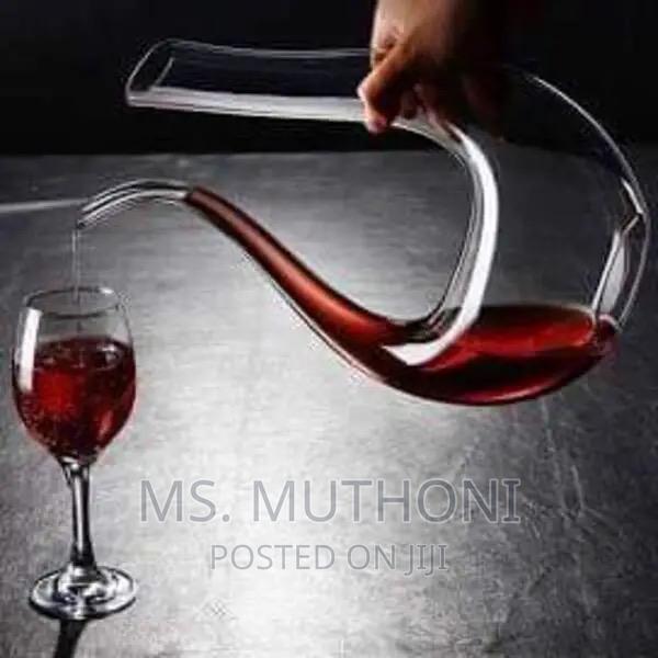 Clear Wine Decanter 1500ml Clear 5. - thumbnail 2