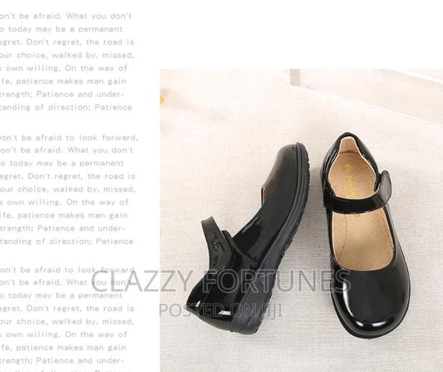 Wet Look Cow Leather Girls Shoes Shoes Shiny/Mirror Black - thumbnail 3