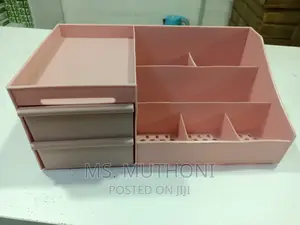 Large Capacity Make Up Organizer