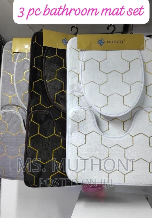 Luxurious Feel 3 Piece Bathroom Set - main view