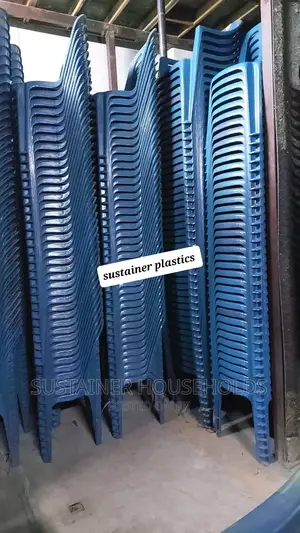 Plastic Chairs Armless