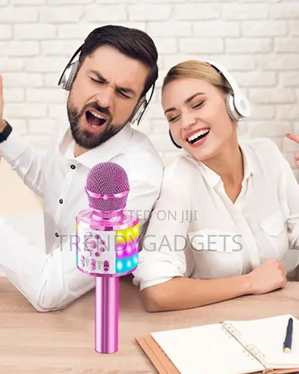 Wireless Bluetooth Karaoke Microphone