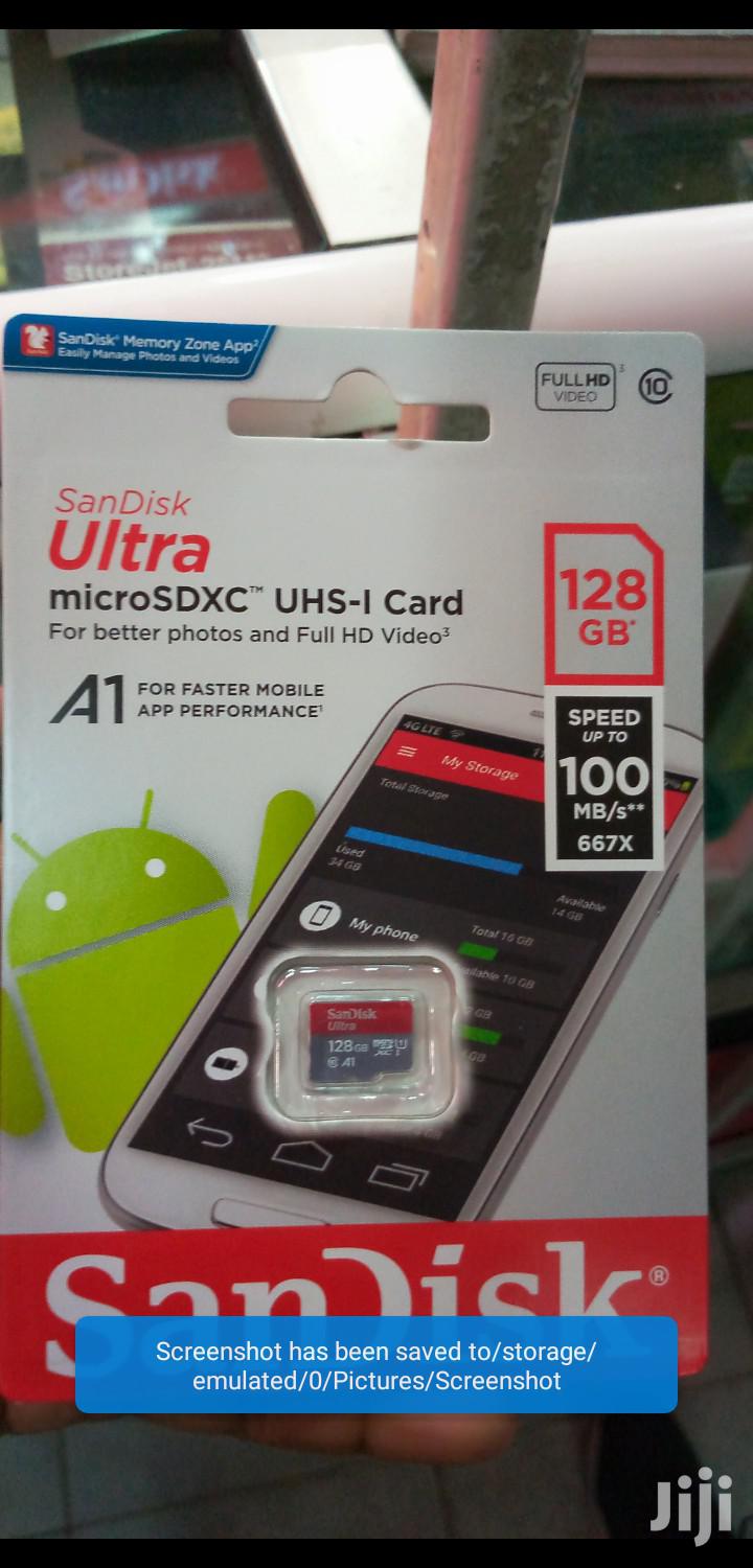 Ultra Sandisk 128 GB Memory Card.