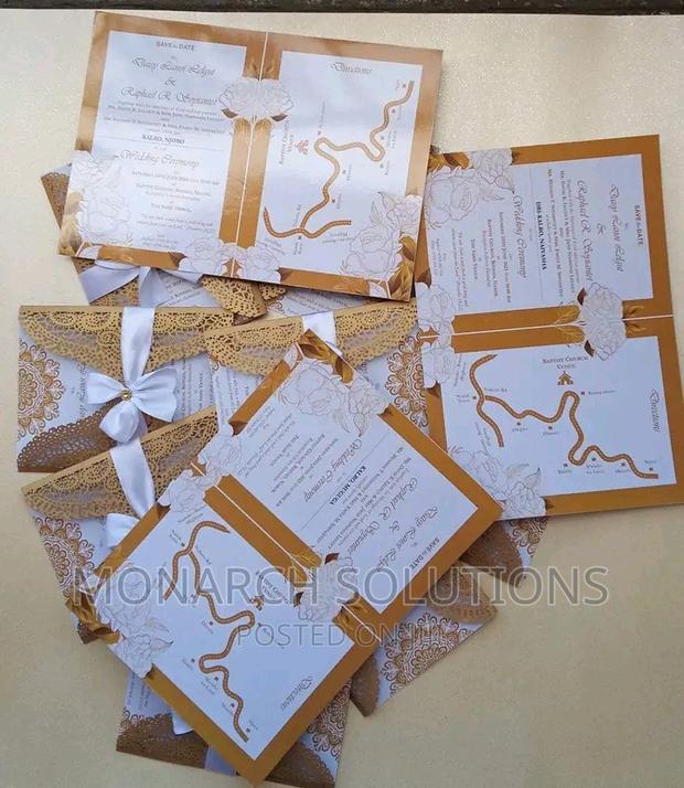 100pcs Violet With White Touch Wedding Cards - thumbnail 2
