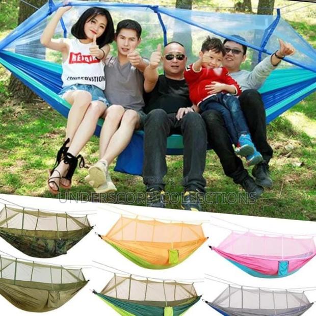 *Outdoors Parachute Like Hammock With Safety Net* - thumbnail 3