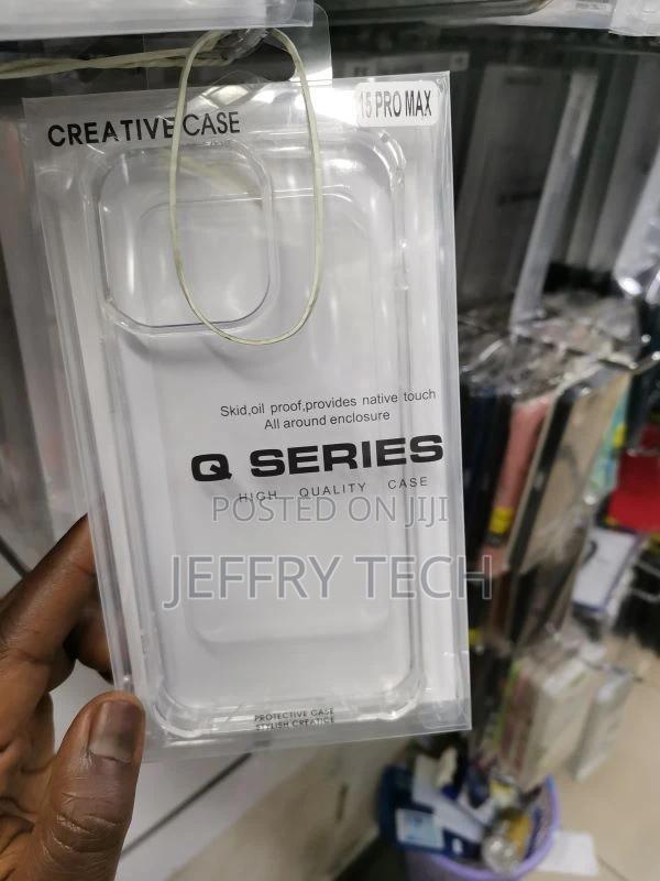 iPhone 15 Pro Clear Case With Reinforced Corners
